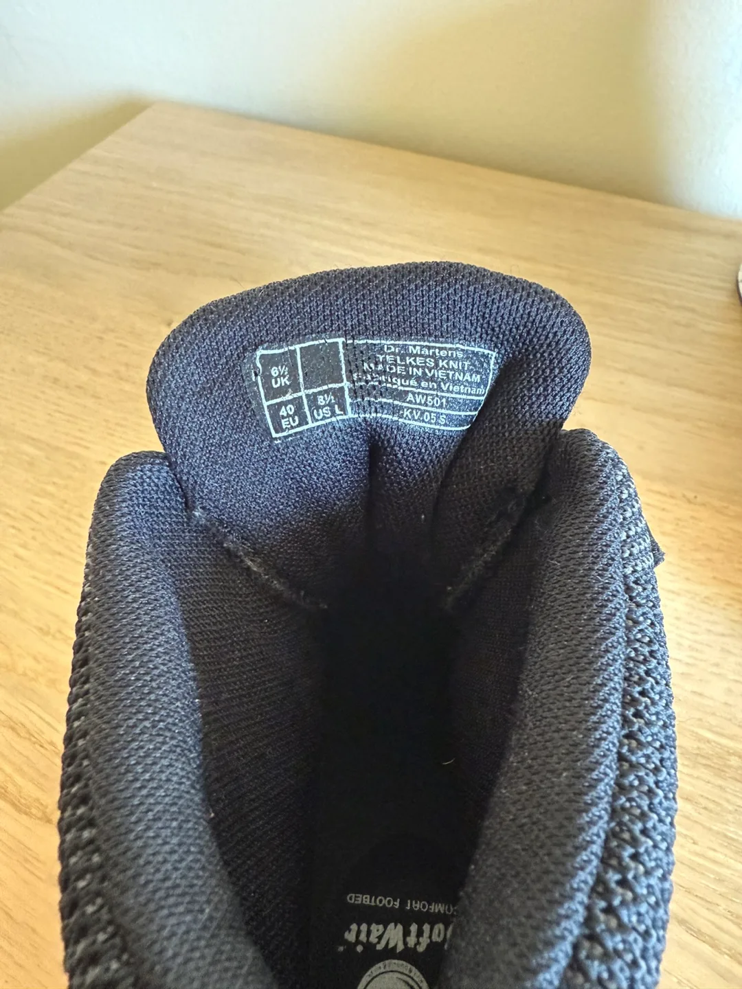 Men's Dr. Martens shoes image indicator(4)