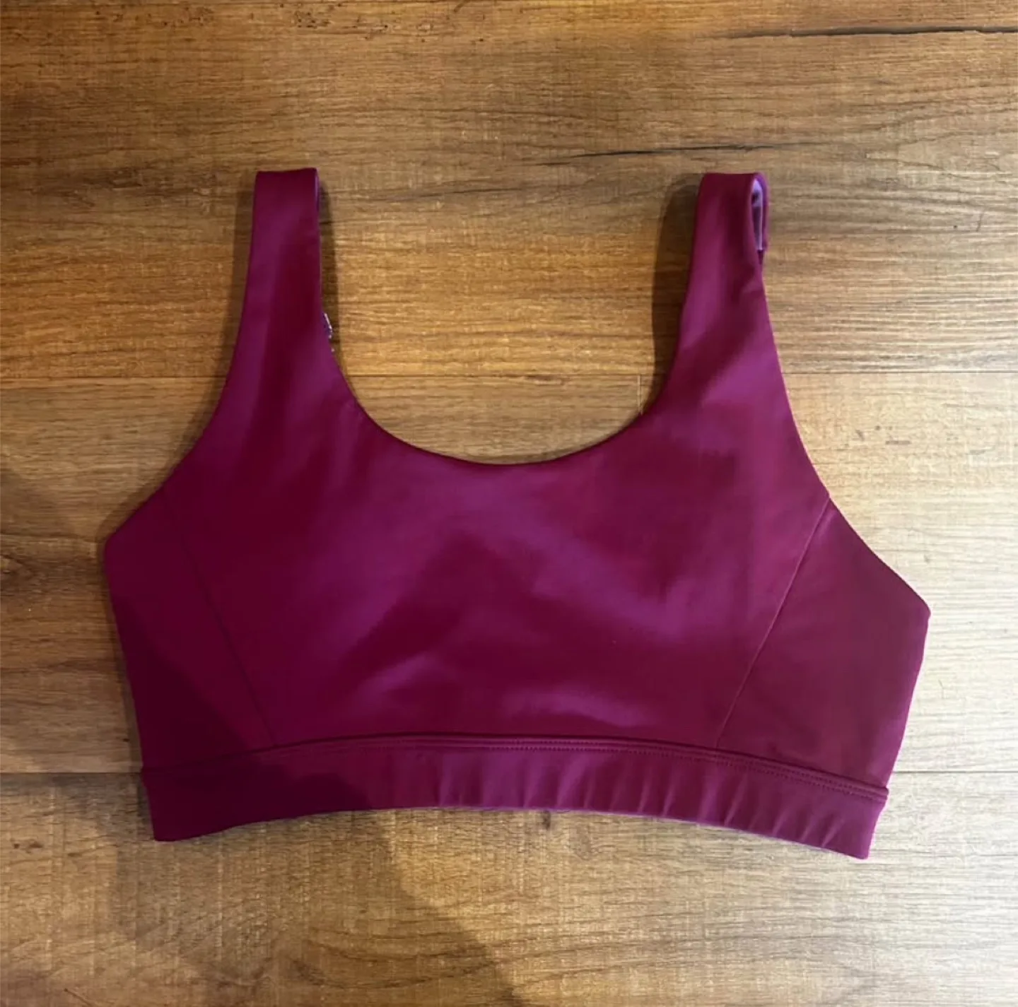 Lolë Sports Bra thumbnail