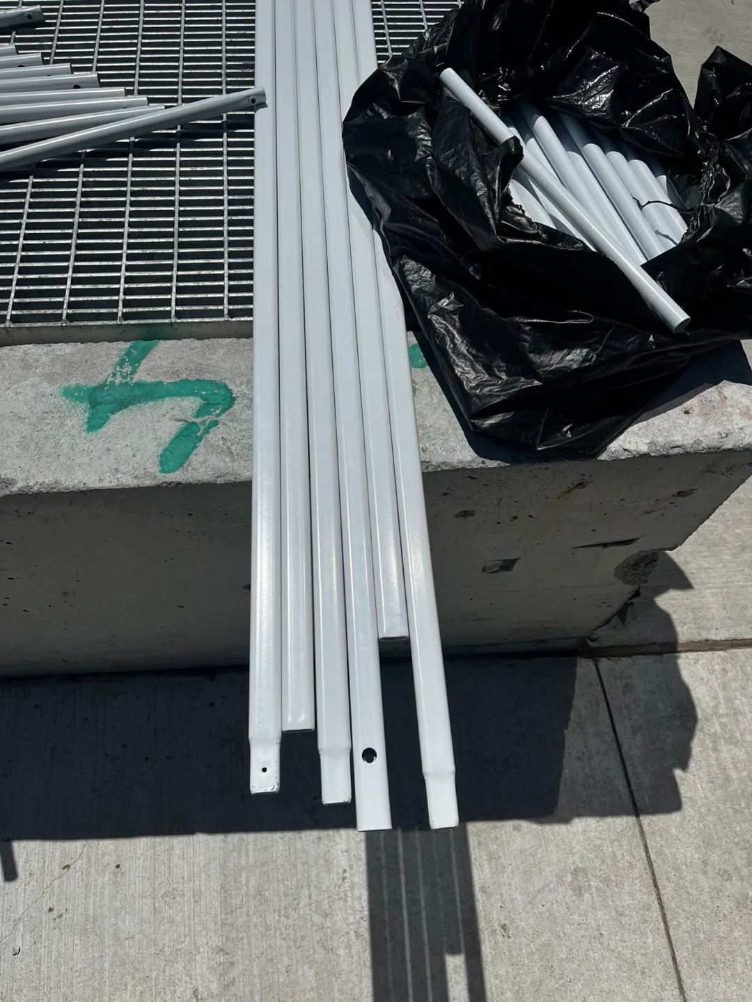 5 Metal Display Rack Frames – Adjustable – $70 Total image indicator(3)