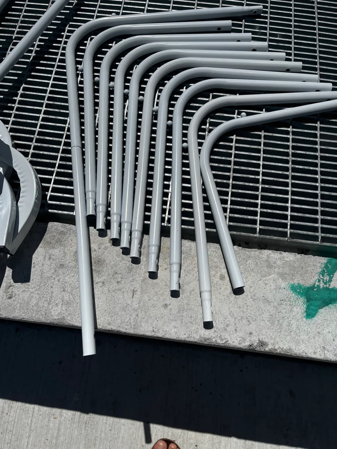 5 Metal Display Rack Frames – Adjustable – $70 Total image indicator(6)