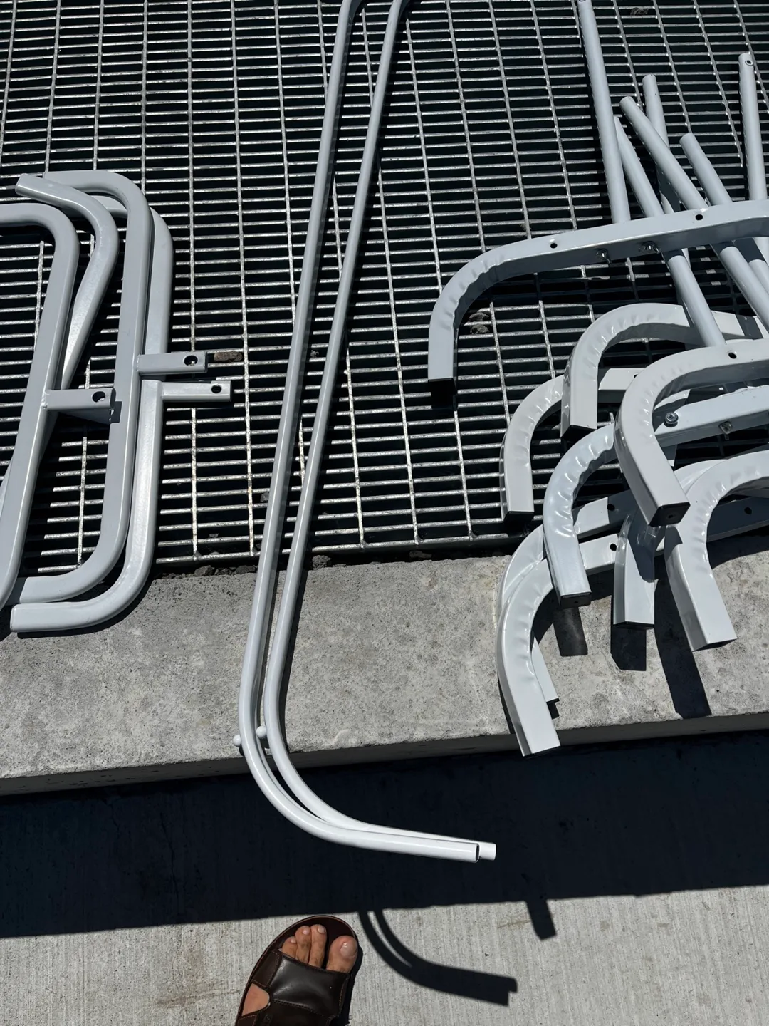 5 Metal Display Rack Frames – Adjustable – $70 Total image indicator(4)