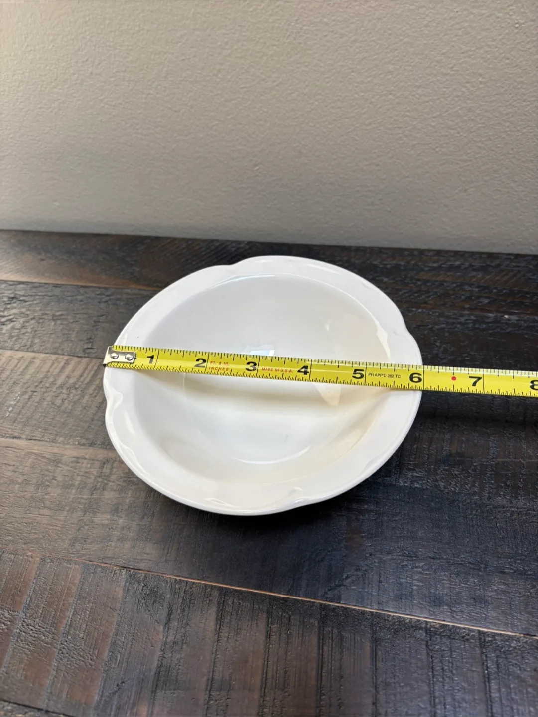 Johnson Brothers England White Bowls (Set of 3) image indicator(3)