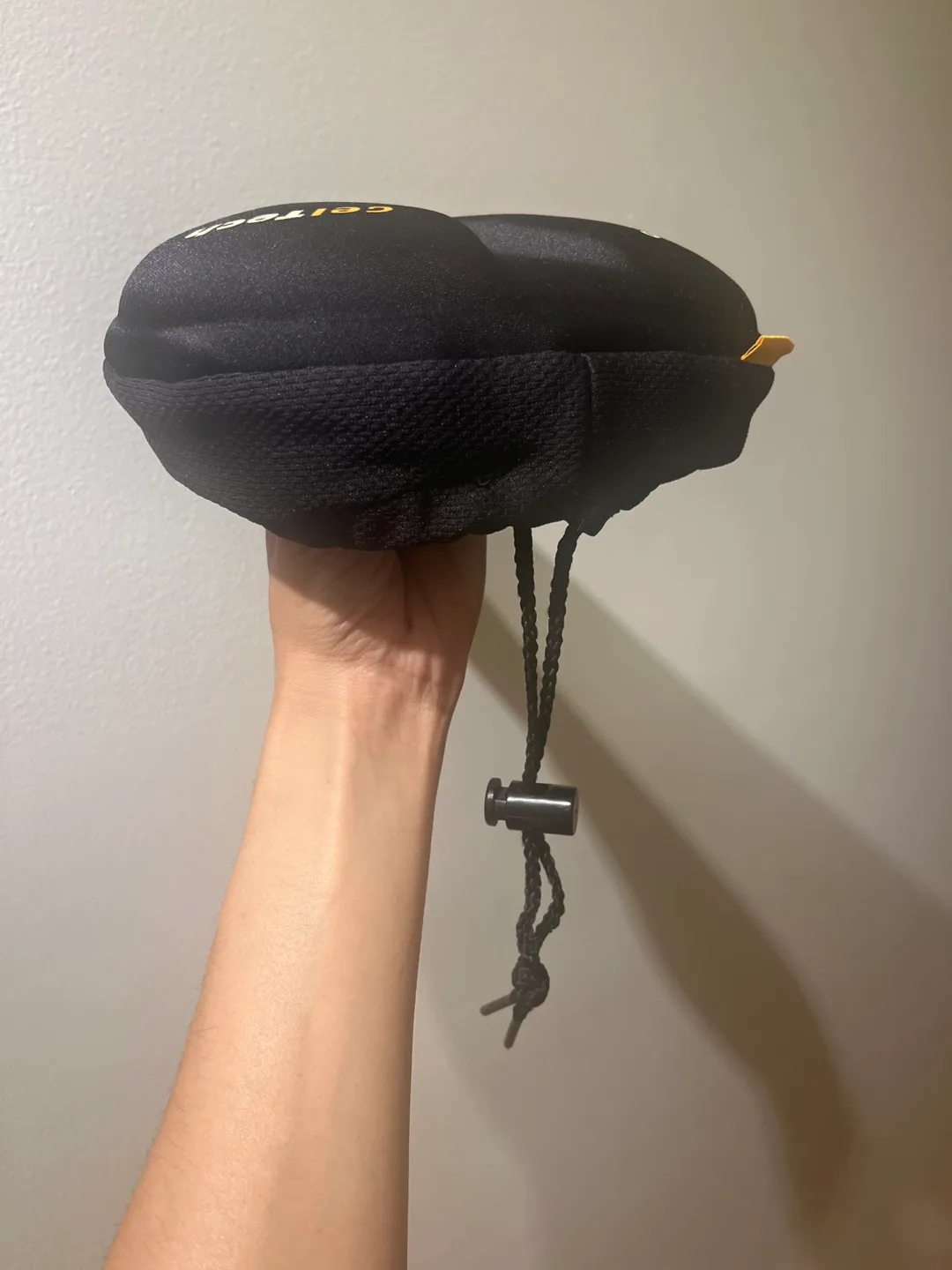 Velo GelTech Bike Seat Cover - Black image indicator(3)