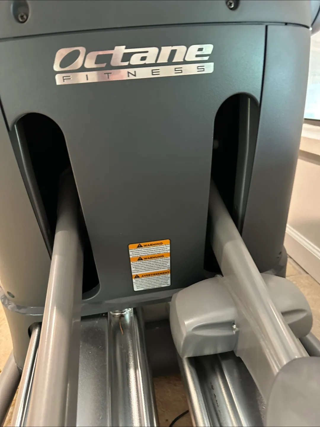 Octane Fitness Elliptical Machine image indicator(4)