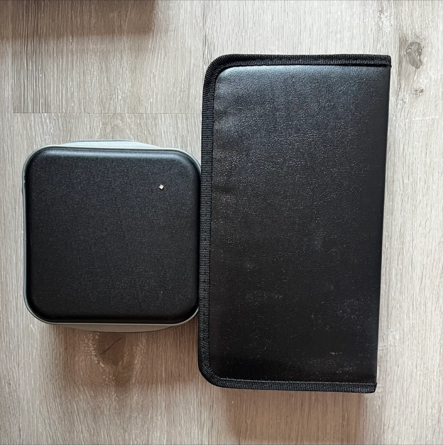 CD/DVD Case Holder thumbnail