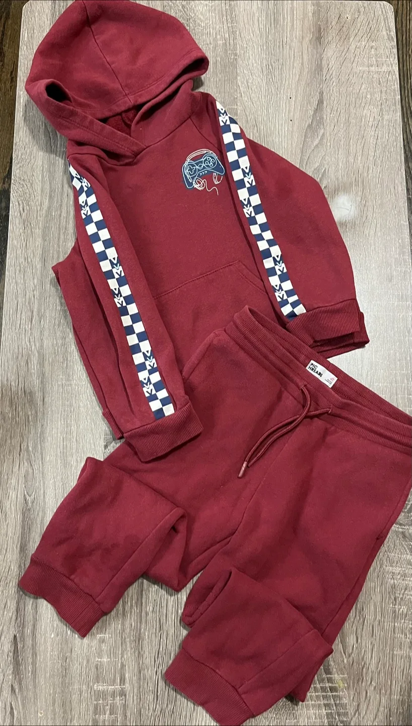 Epic Threads Burgundy Hoodie & Sweatpants Set thumbnail