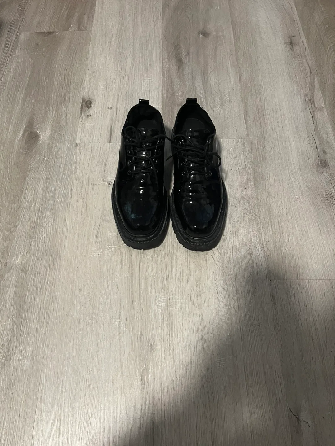 Black Shoes thumbnail
