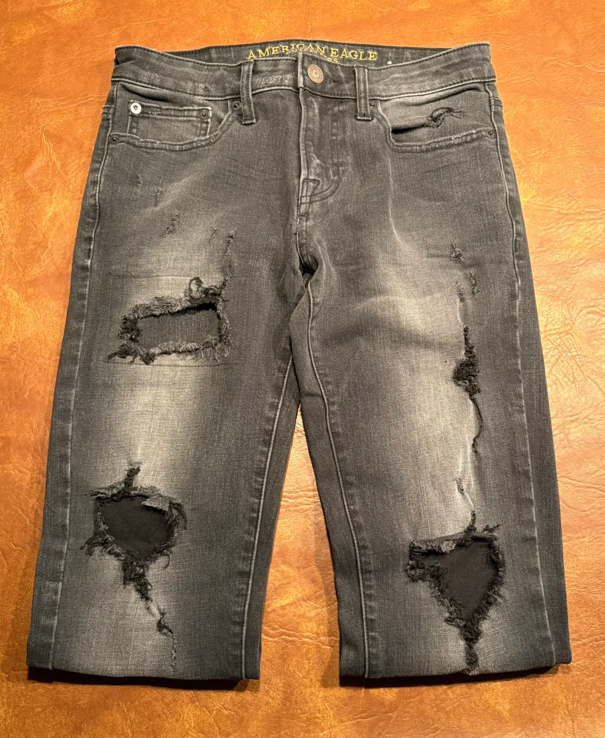 American Eagle Jeans thumbnail