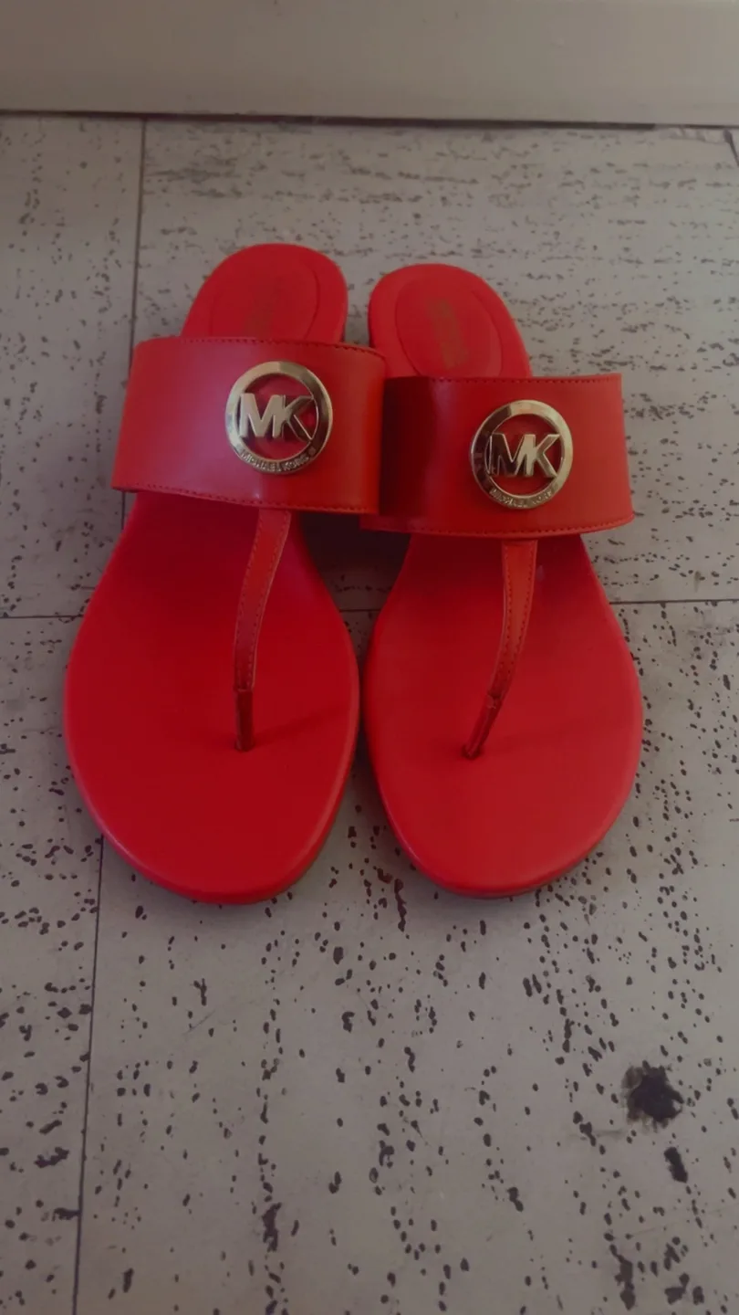Michael Kors Red Sandals, size 10 thumbnail