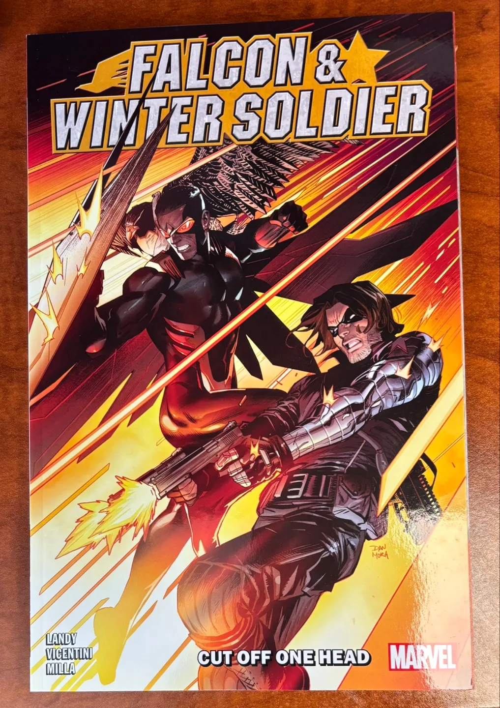 Graphic Novels: Deadpool, Falcon & Winter Soldier, Green Arrow image indicator(2)