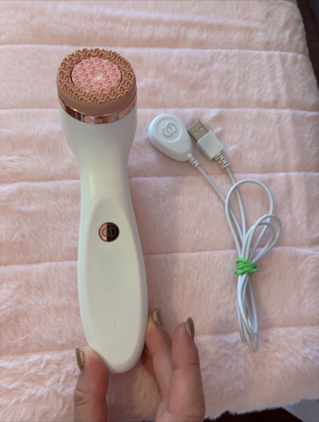 Nu Skin Lumi spa face care