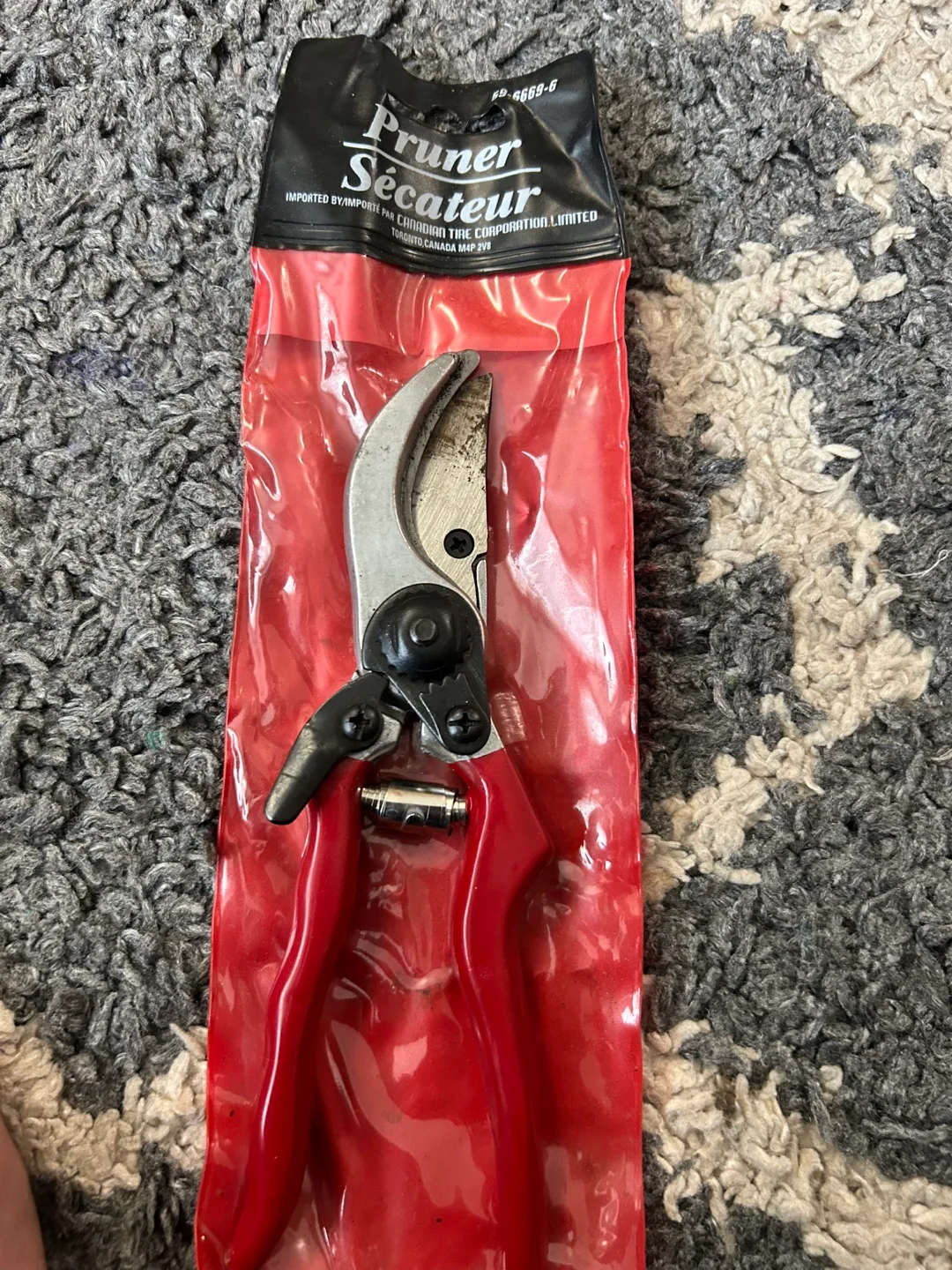 Pruner Sécateur by Canadian Tire thumbnail