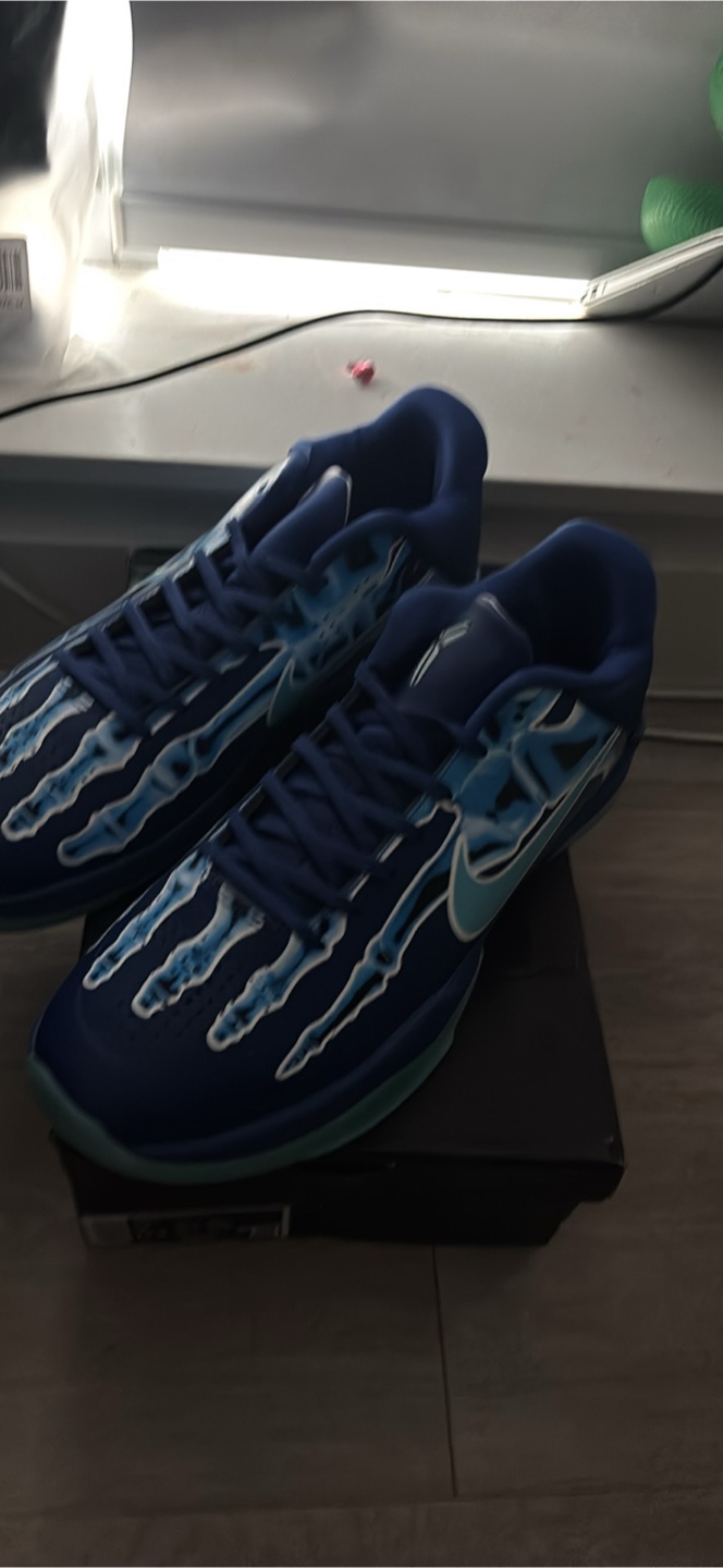 Nike Kobe 5 'Halloween'