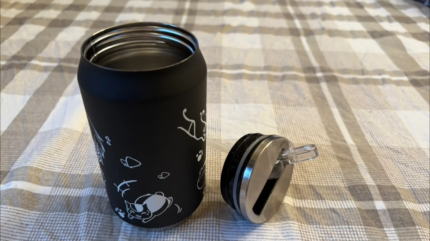 Anime stainless steel tumbler with lid and reusable straw image indicator(2)