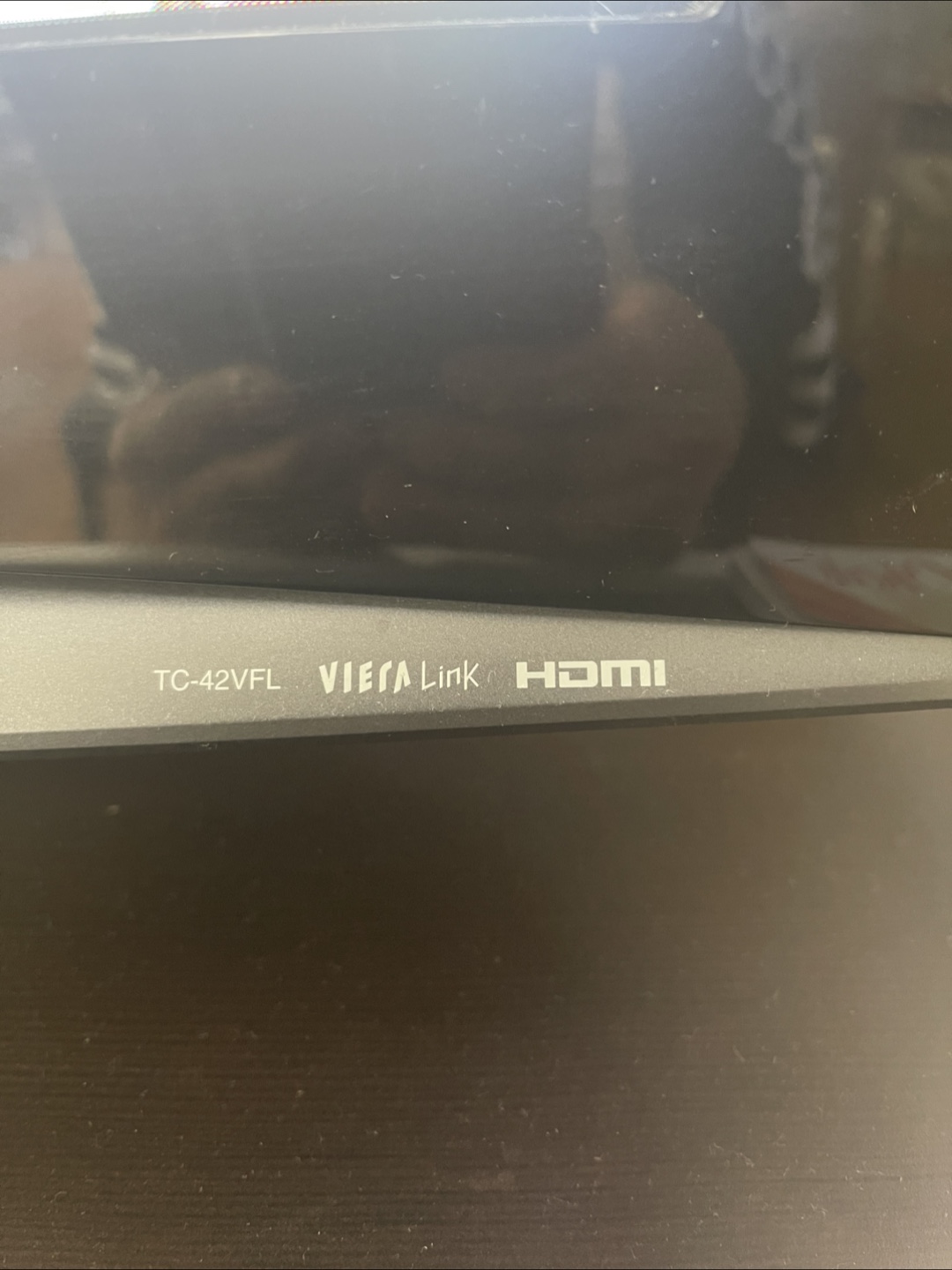 Panasonic VIERA TC-42VFL 42 inch TV - photo 2