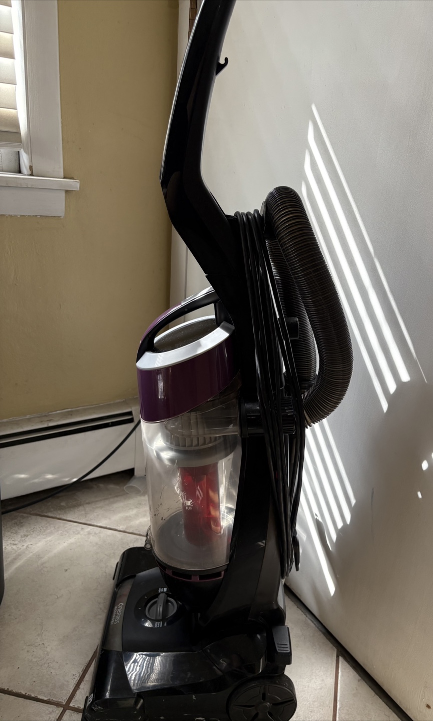 Bissell CleanView Vacuum - photo 2