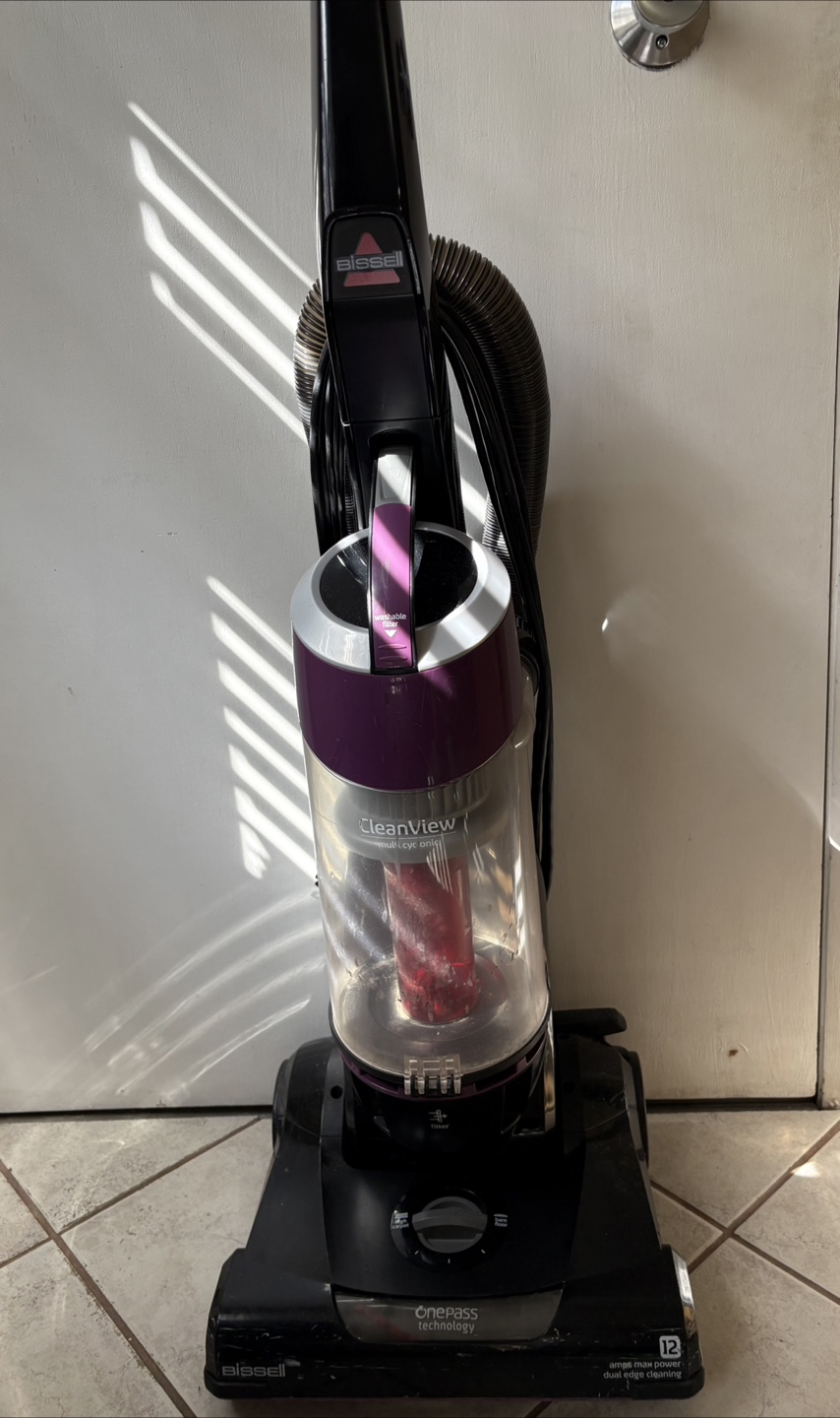Bissell CleanView Vacuum