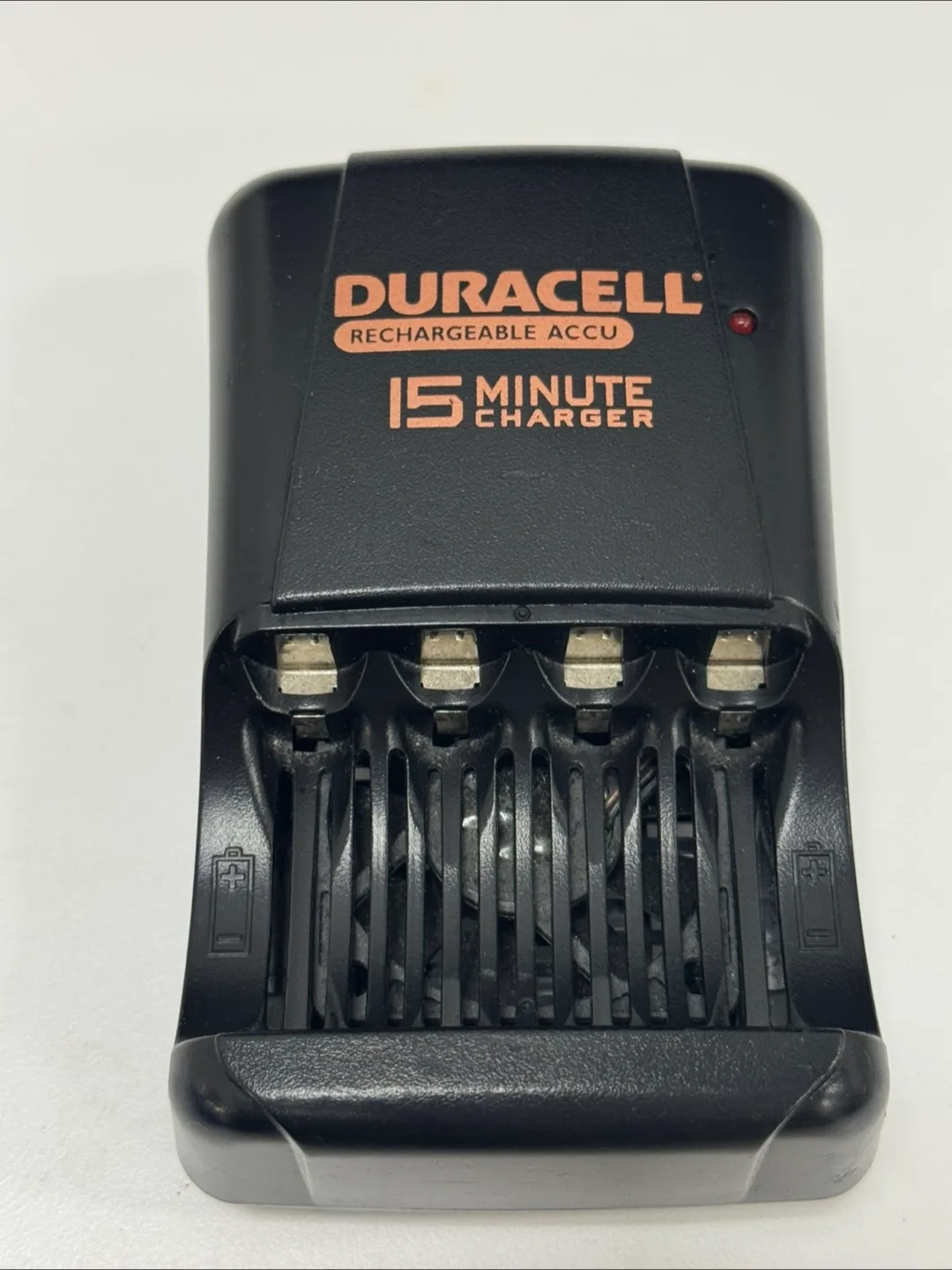 Duracell Rechargeable Accu 15 Minute Charger thumbnail