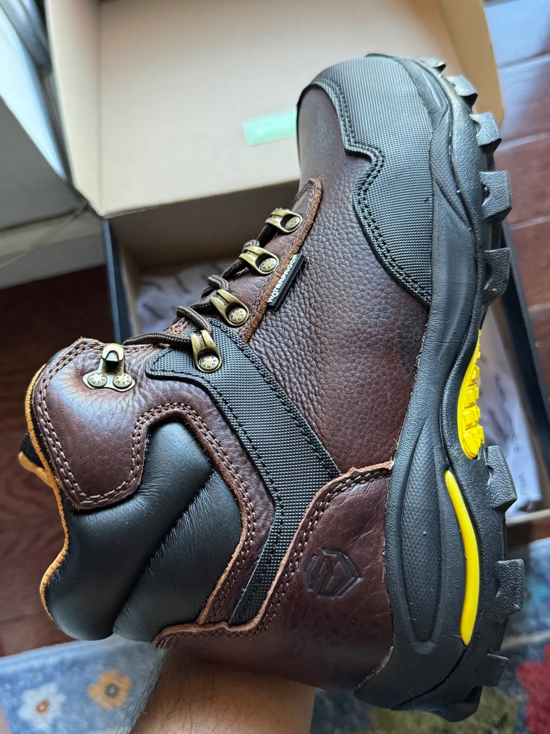 SUREWAY Men's 6" Steel Toe Waterproof Work Boots Brown Size 8.5 image indicator(9)