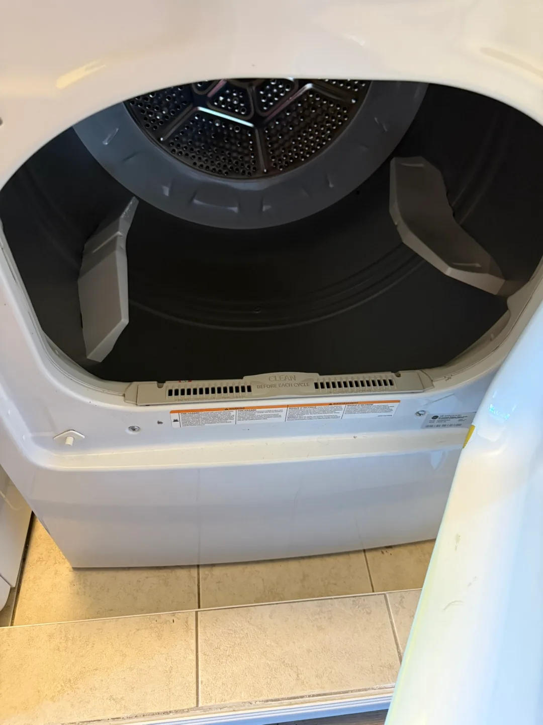 GE Electric Dryer - Great Condition! thumbnail