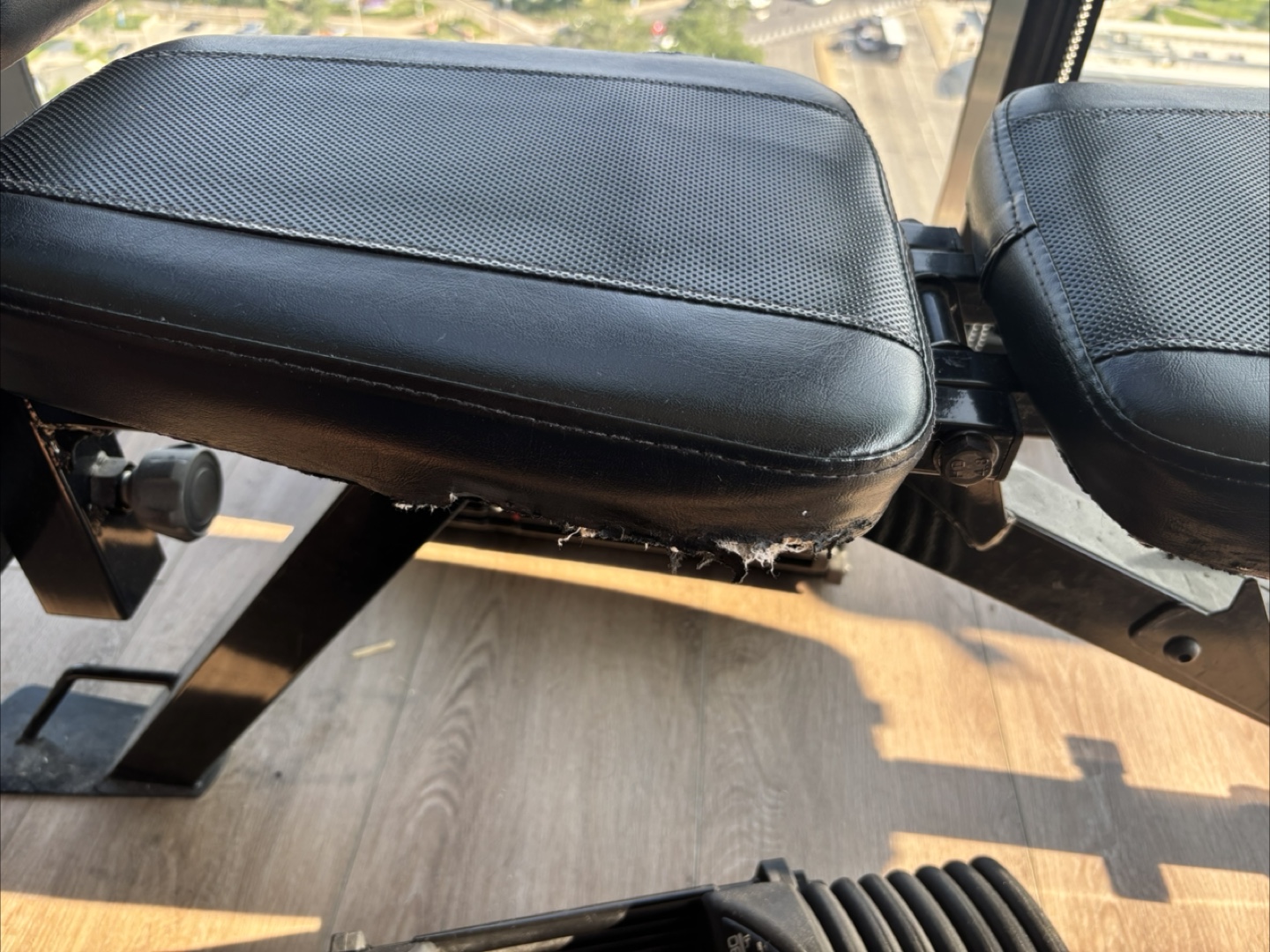 Marcy Deluxe Utility Weight Bench SB-350 - photo 3