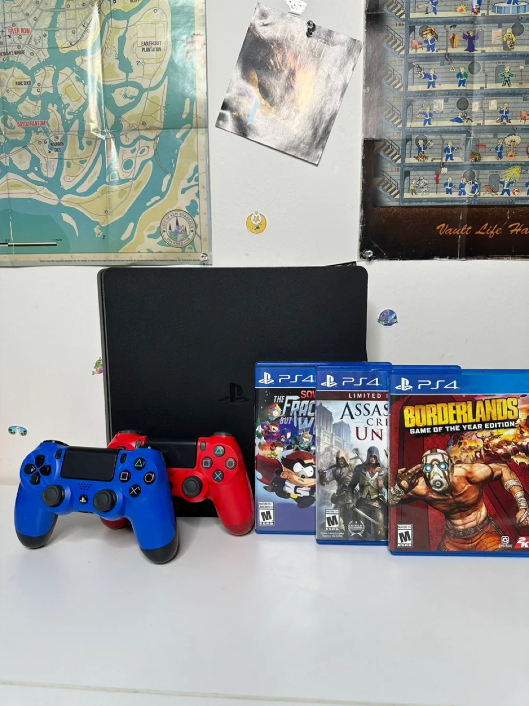 PlayStation 4 Slim 1Tb thumbnail