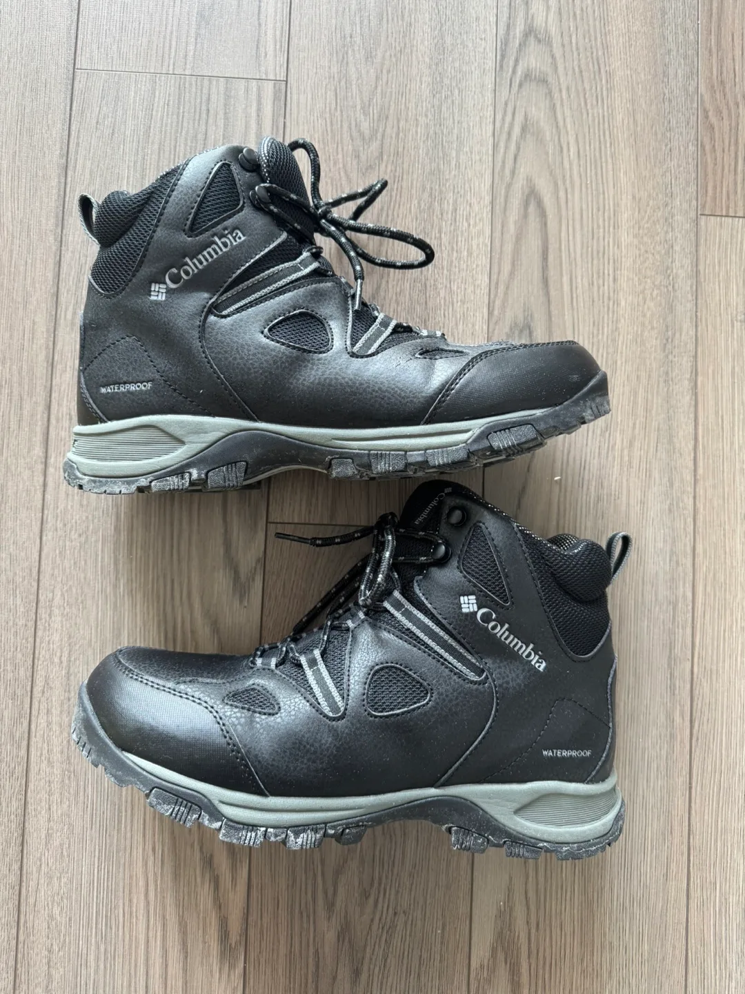Columbia Waterproof winter Boots thumbnail