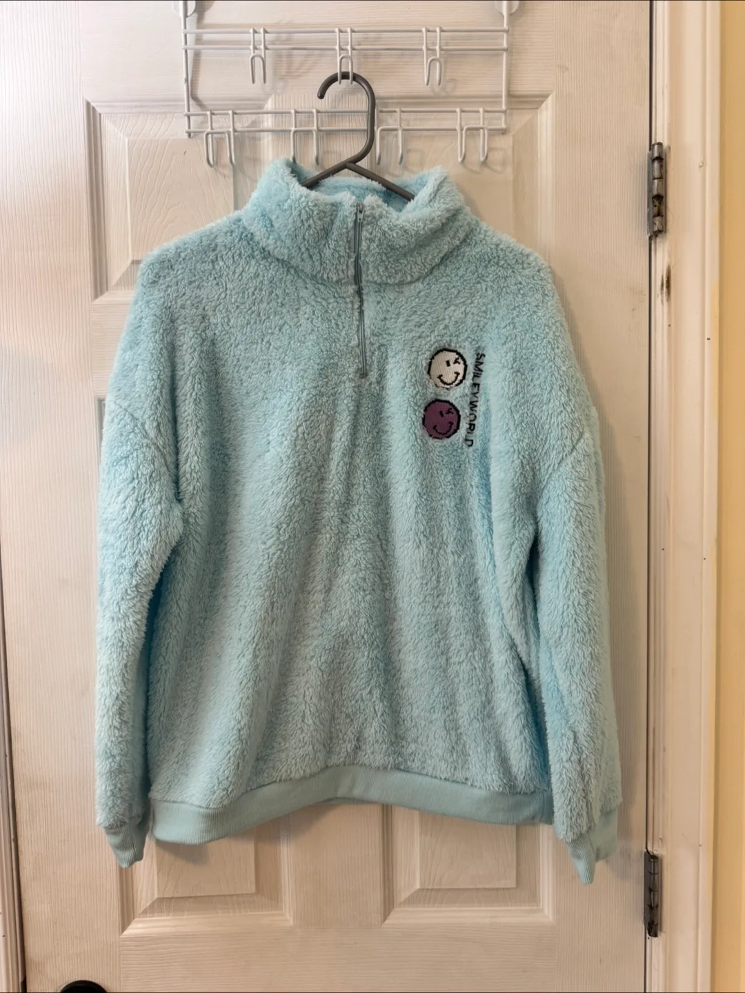Smiley World Fleece Pullover - Size M thumbnail
