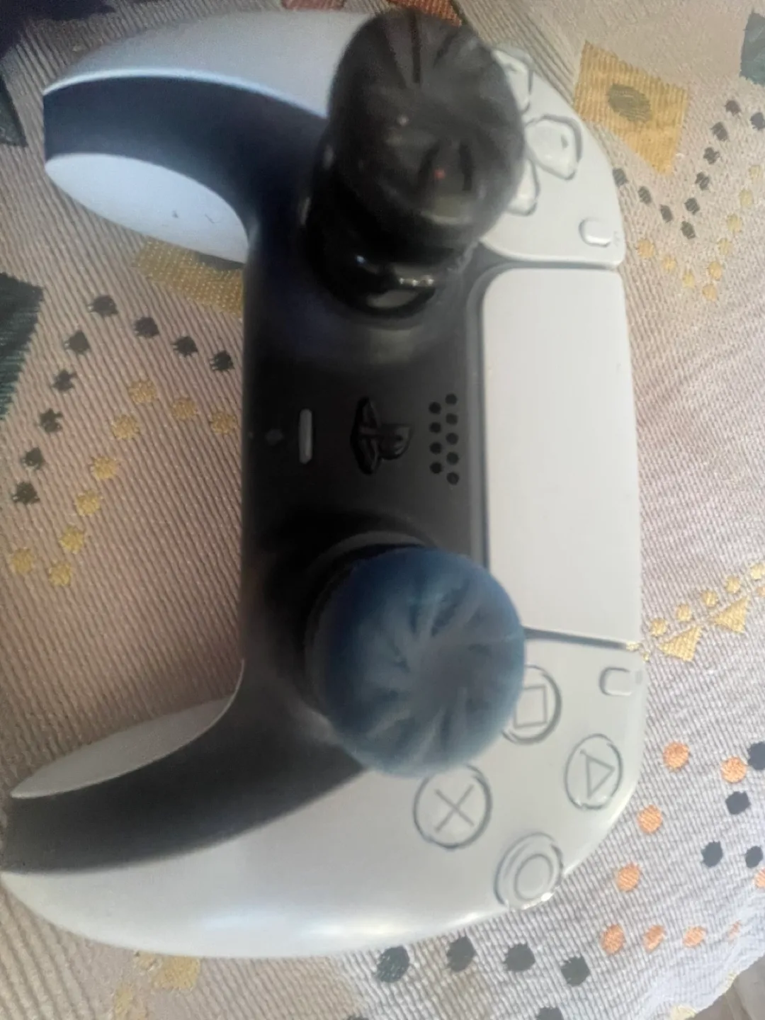 PlayStation 5 Controller thumbnail