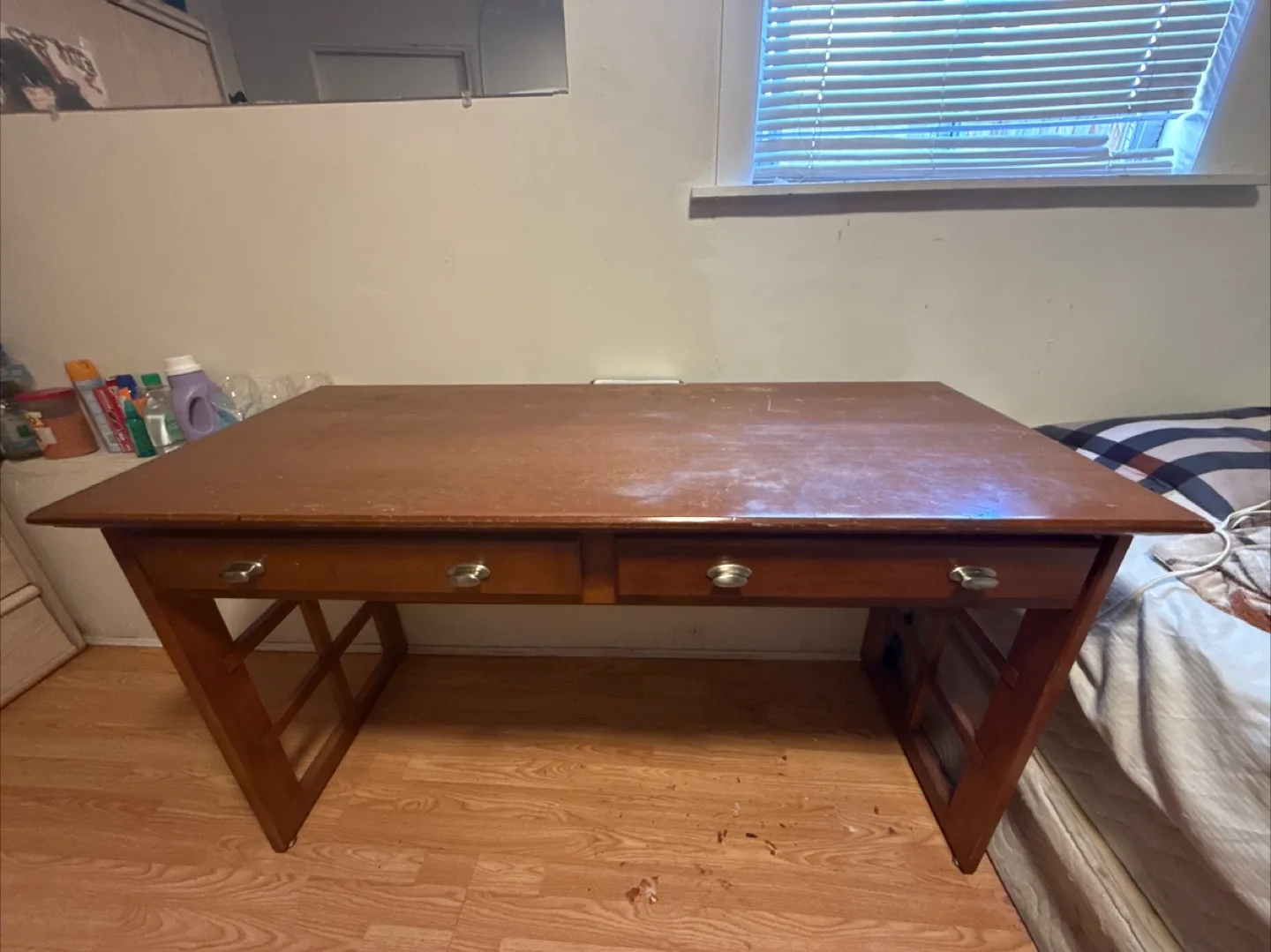 Wooden Desk with Drawers image indicator(2)