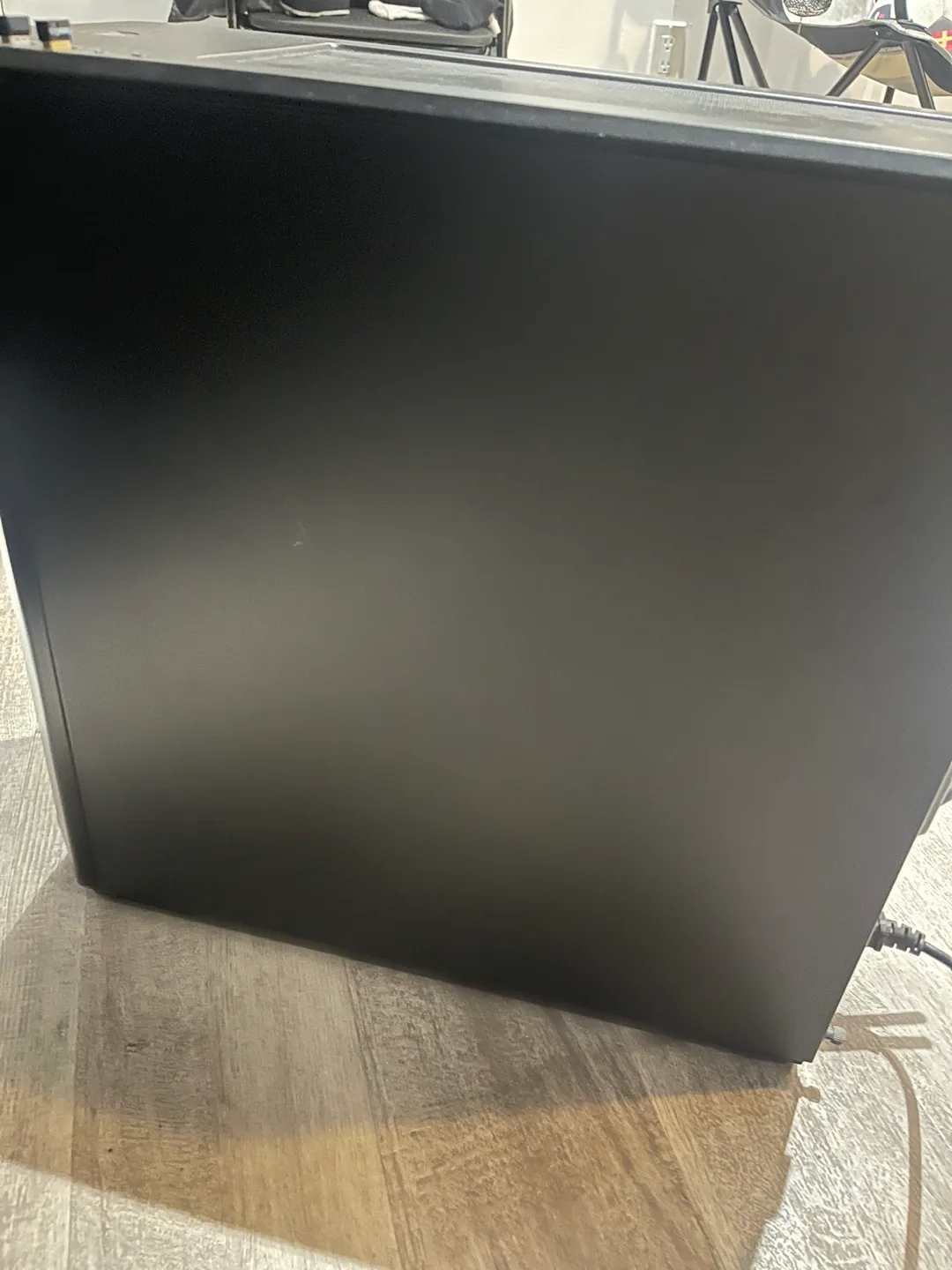 Gaming PC - GTX 1070 | i5-8400 | 16GB RAM | 525GB SSD image indicator(5)