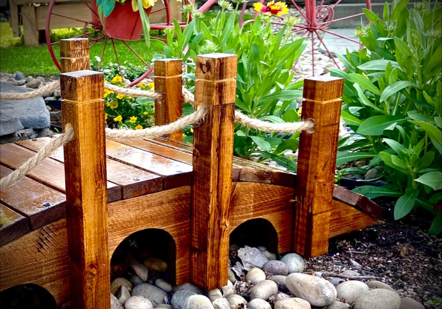 Stunning custom made garden bridge image indicator(2)