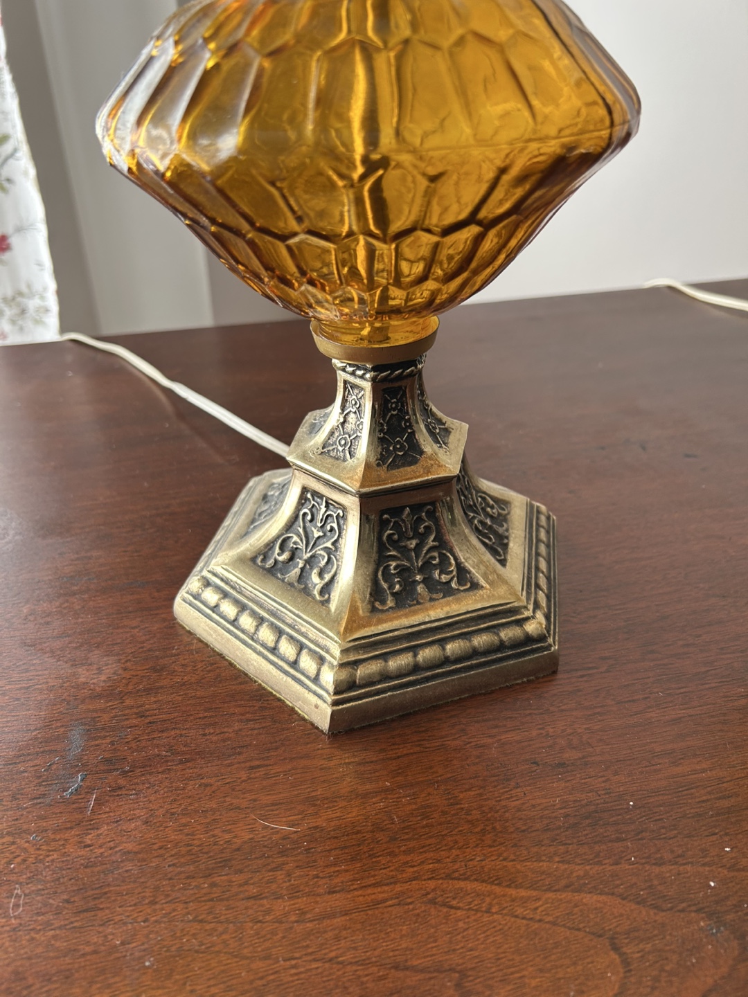Vintage Amber Glass Table Lamps - photo 3