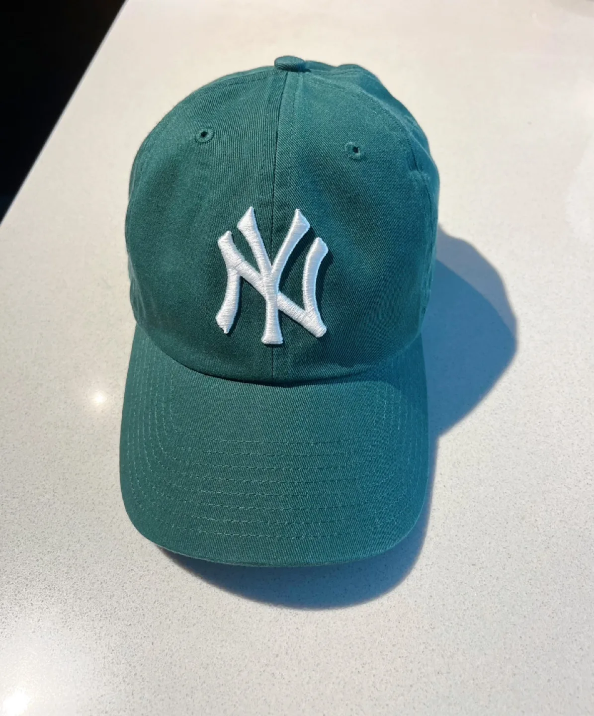 Brand New Yankees Cap -unisex one size thumbnail