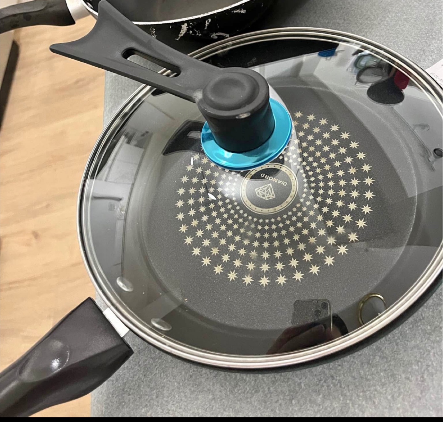 Diamond Frying Pan
