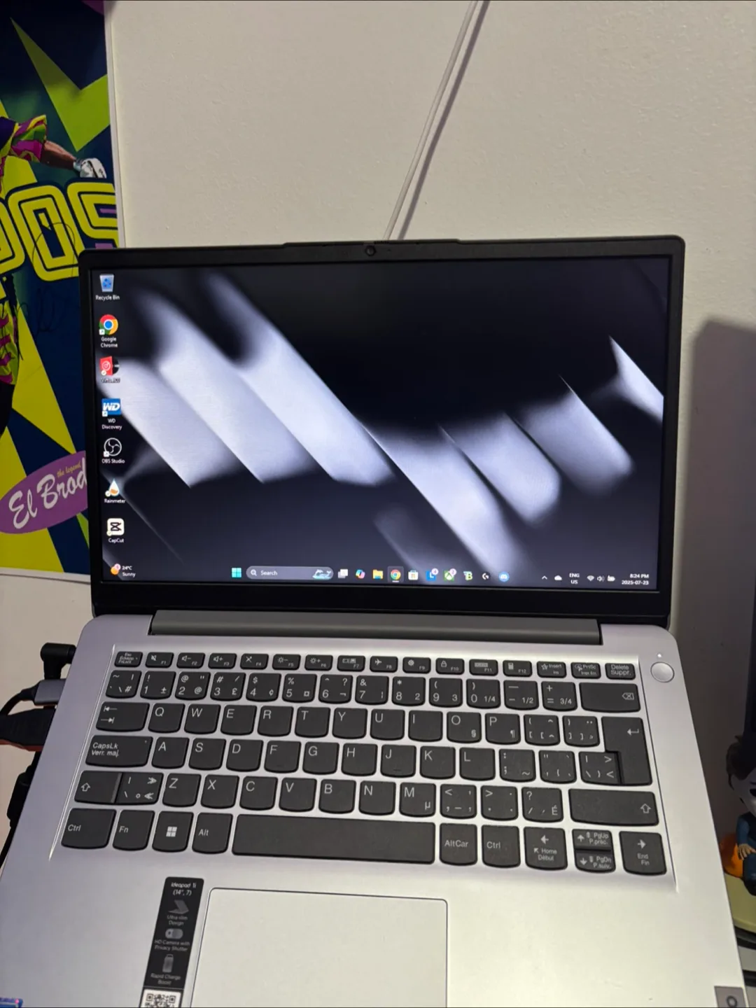 Lenovo Laptop - Great Condition! thumbnail