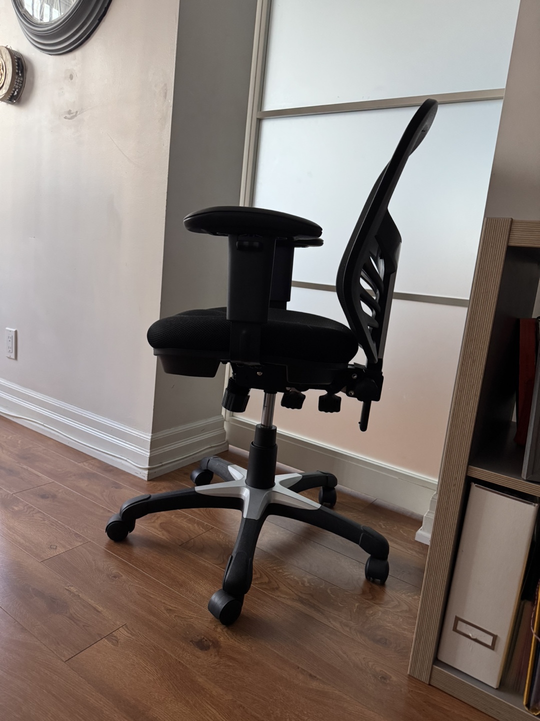 Ergonomic Office Chair - photo 3