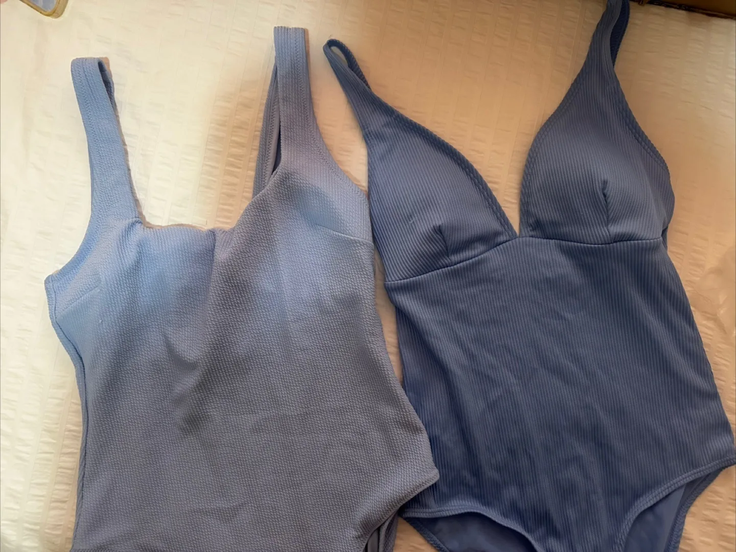 🇨🇦Collection of 4 blue swimsuits/bikinis image indicator(7)