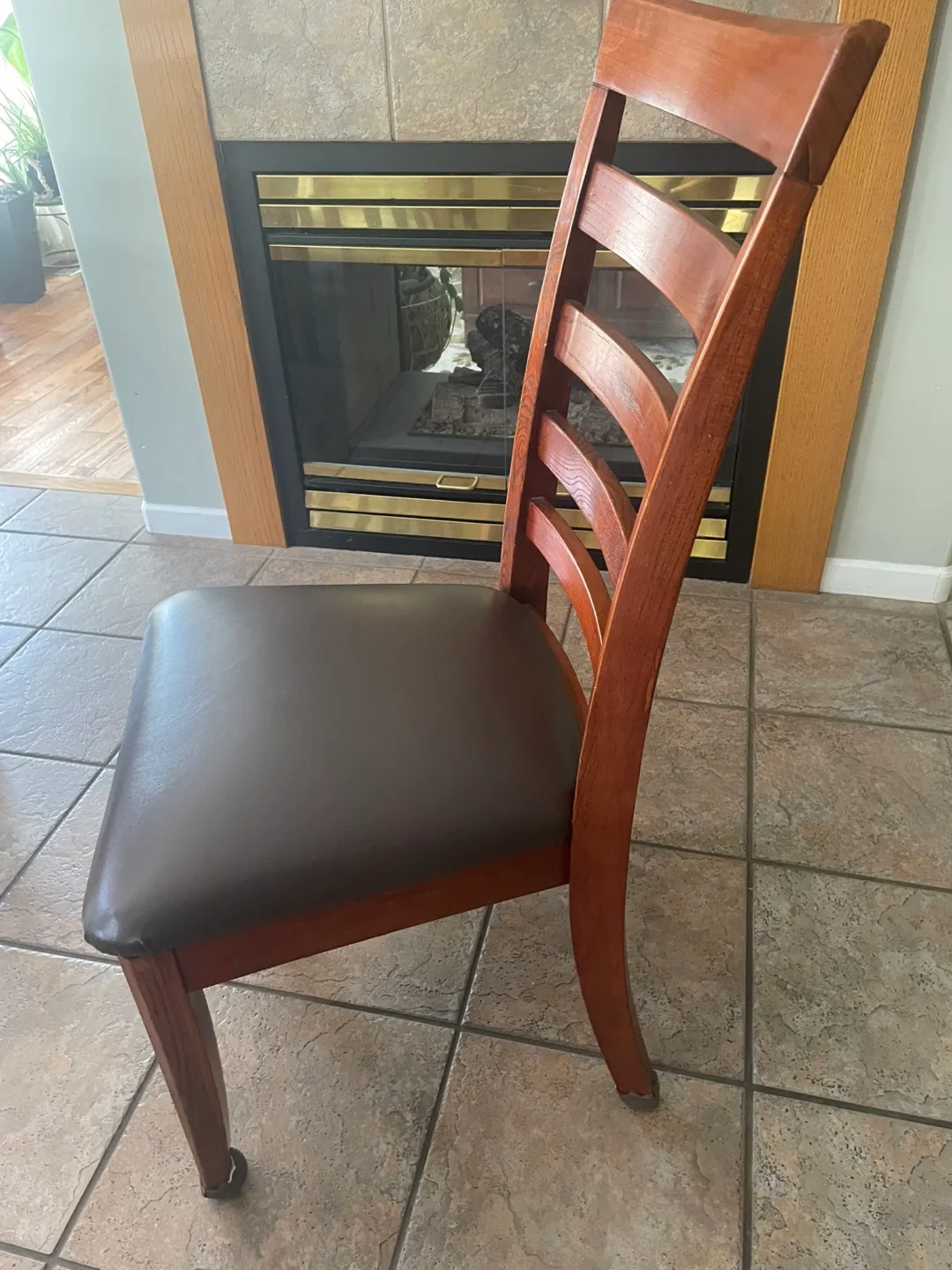 Wood Dining Table with 6 Chairs image indicator(5)