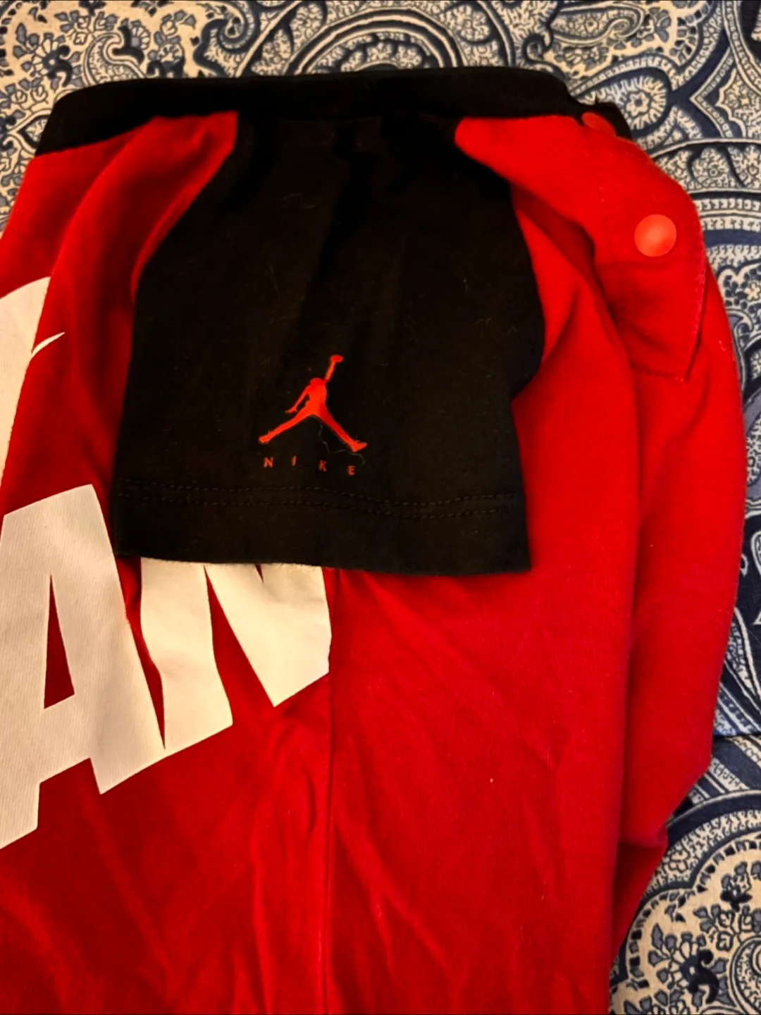 🇨🇦Nike Jordan Jumpman Romper - 6-9 Months image indicator(4)