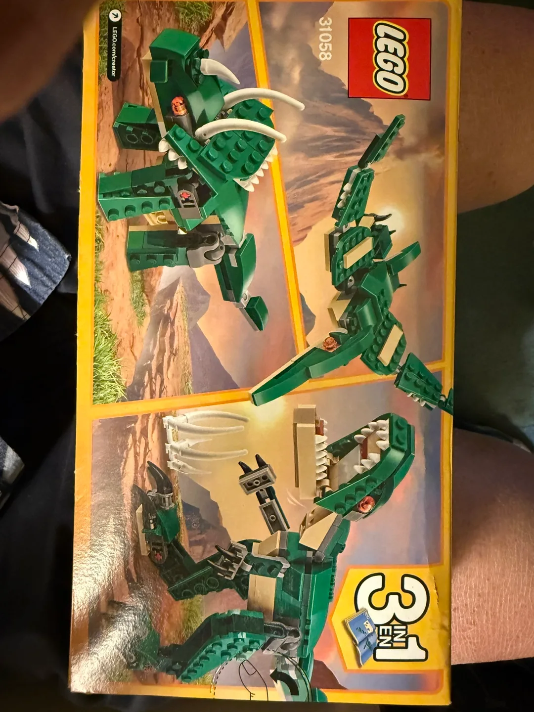 LEGO Creator Mighty Dinosaurs 31058 image indicator(2)