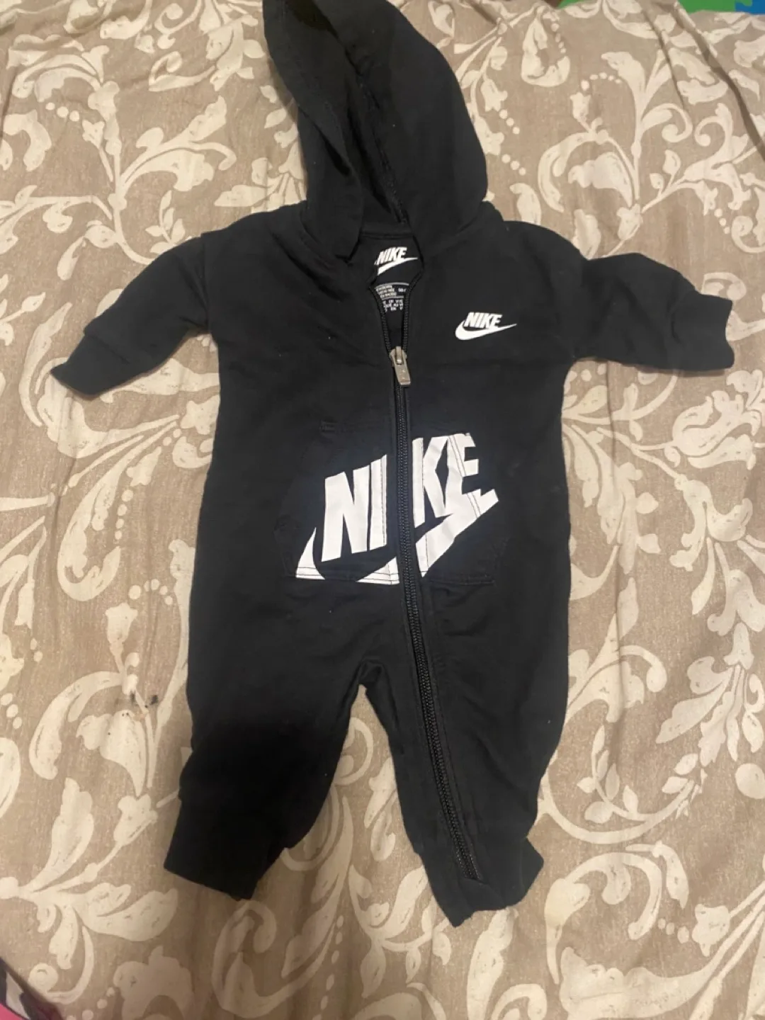 Baby Rompers Bundle: Nike, Jordan, Puma, Hurley image indicator(9)