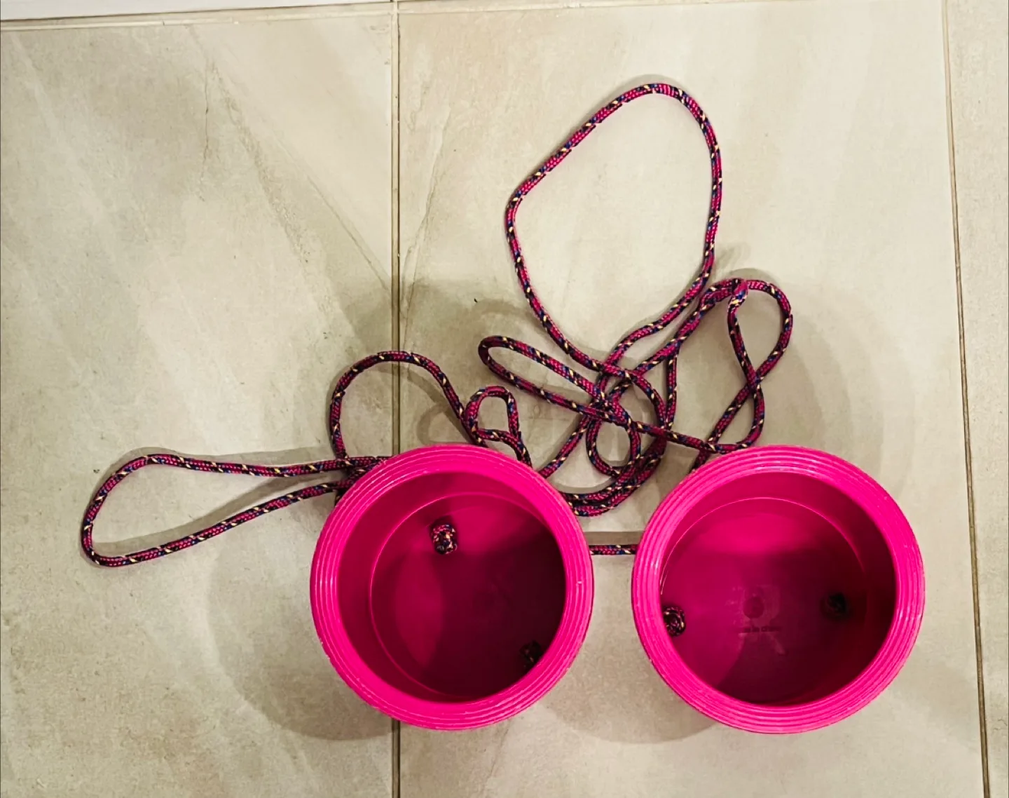 Kids Pink Walking Stilts image indicator(2)