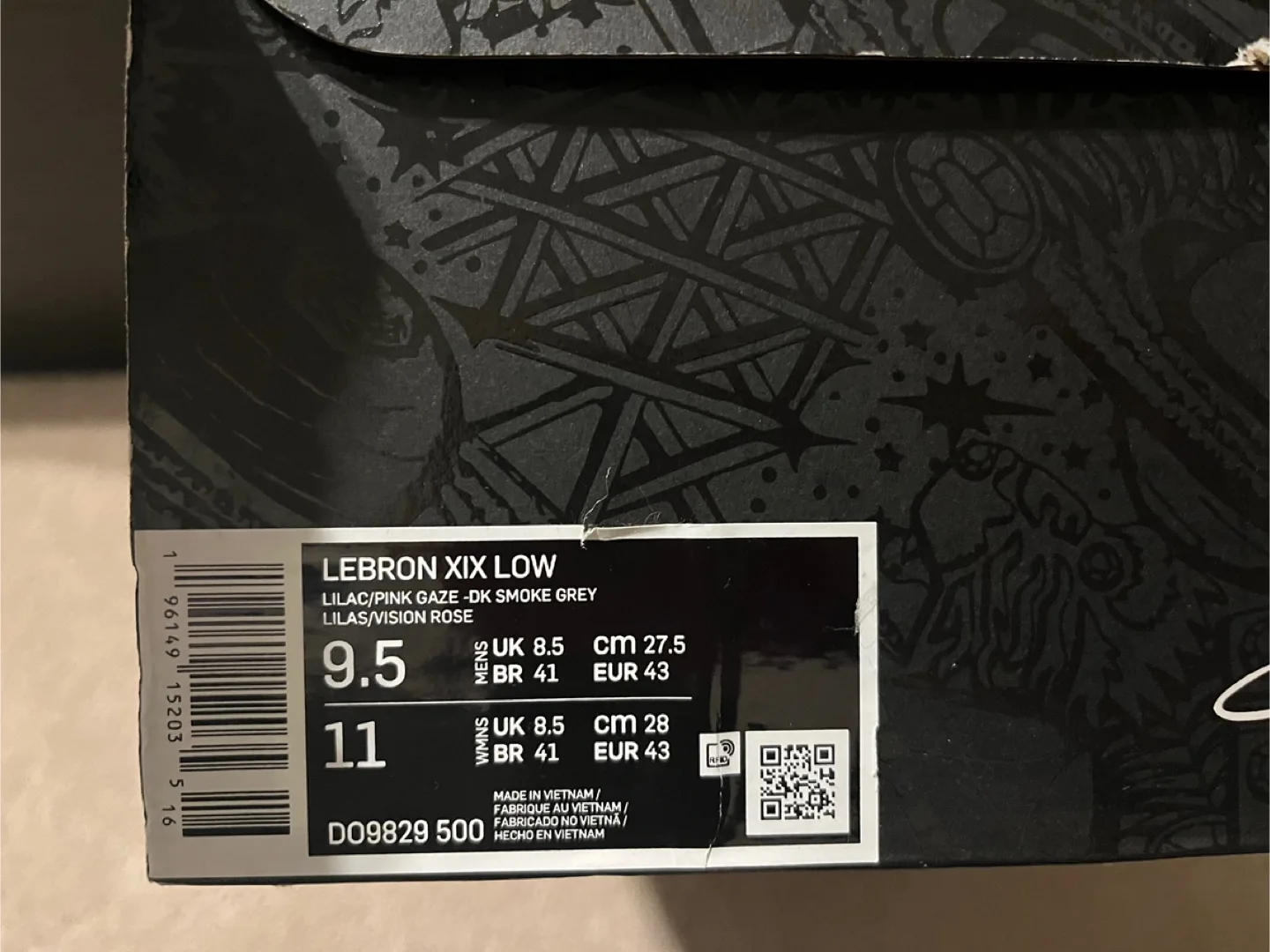 Nike LeBron 19 XIX Low - Size 9.5 image indicator(10)