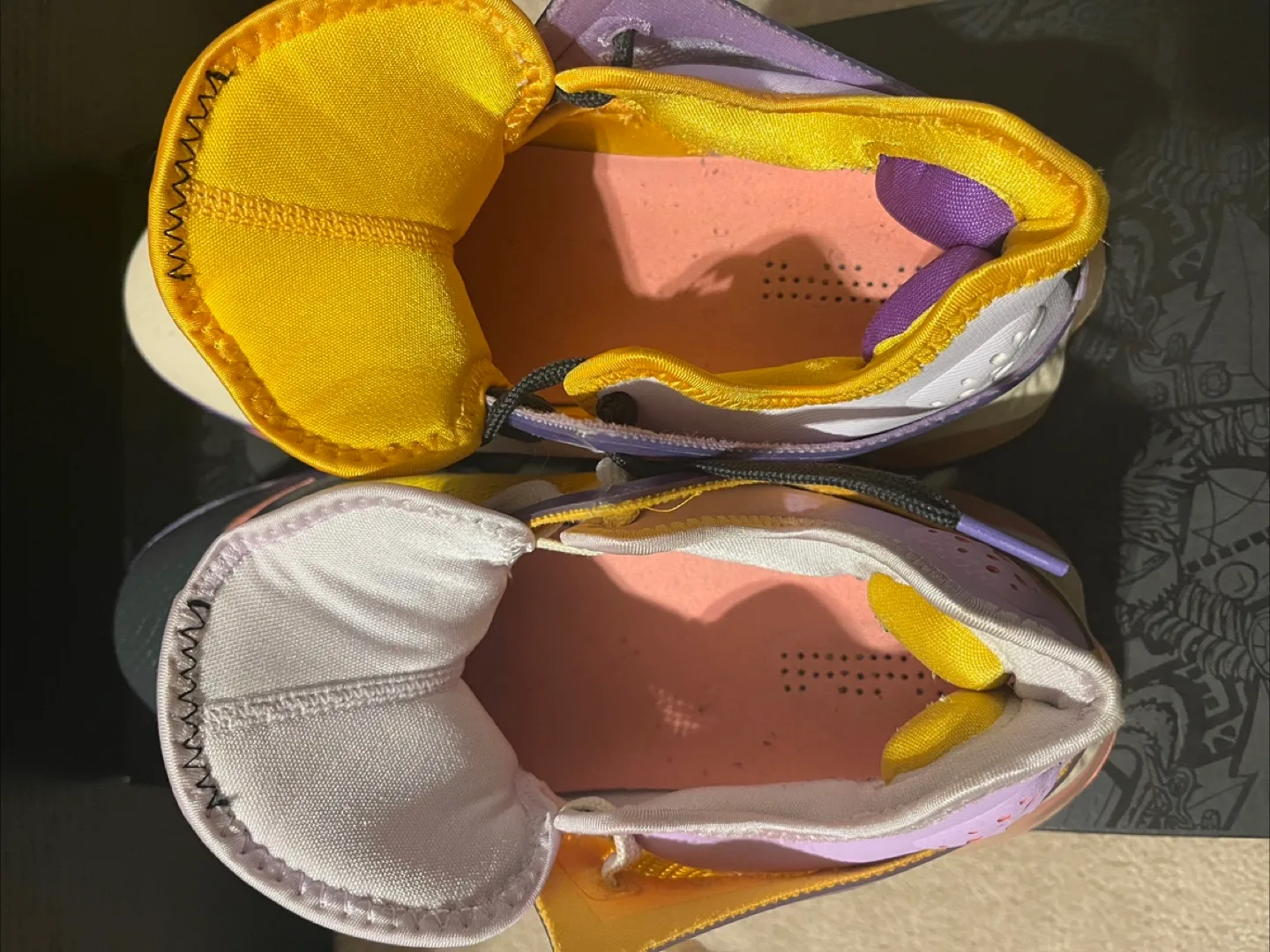 Nike LeBron 19 XIX Low - Size 9.5 image indicator(6)