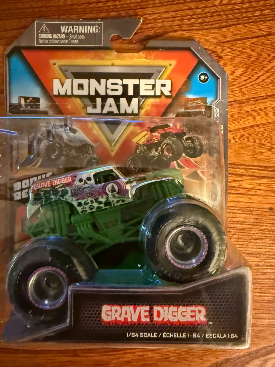 New Monster Jam Grave Digger 1:64 Scale thumbnail