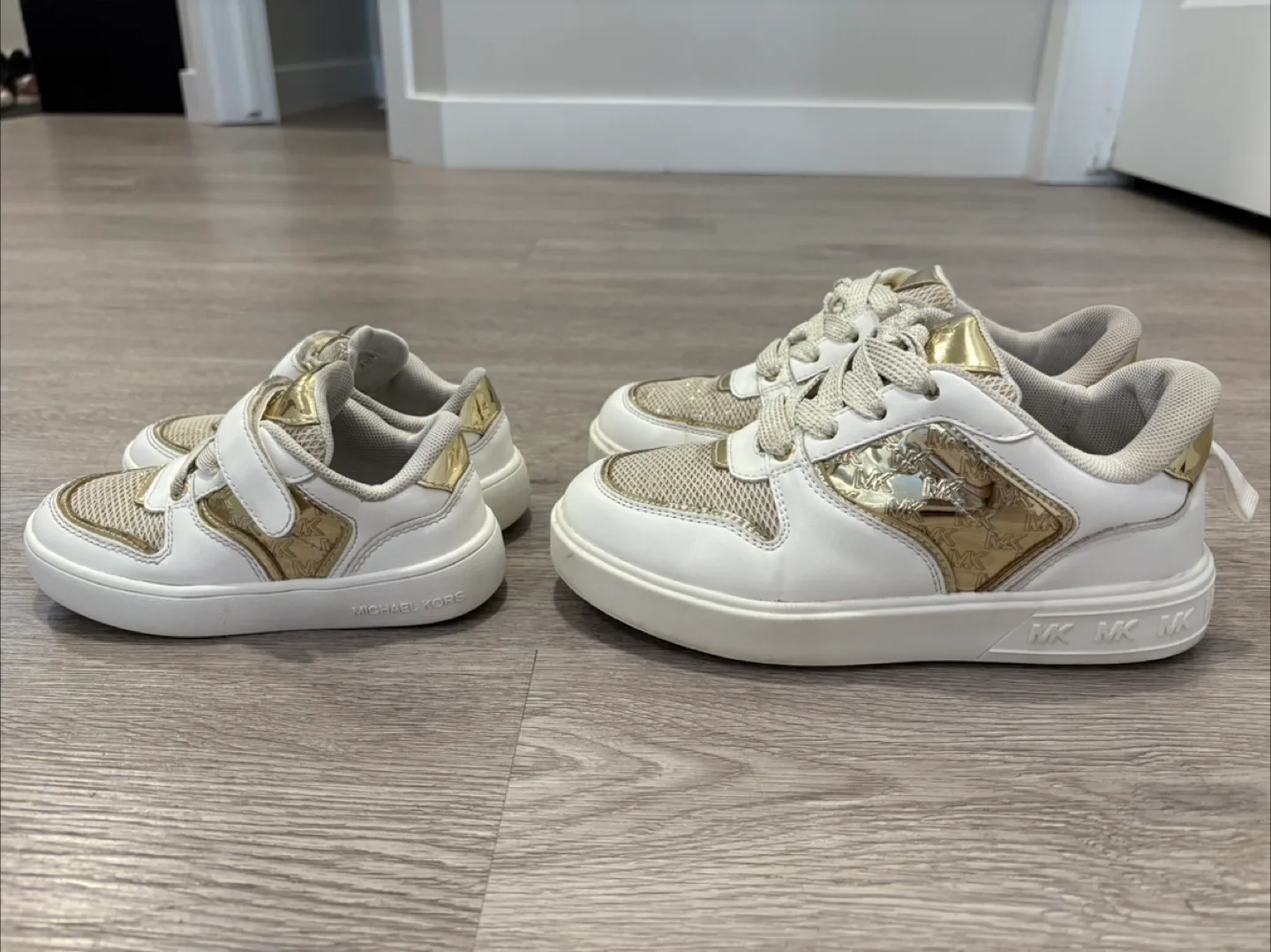 Michael Kors White & Gold Sneakers image indicator(2)