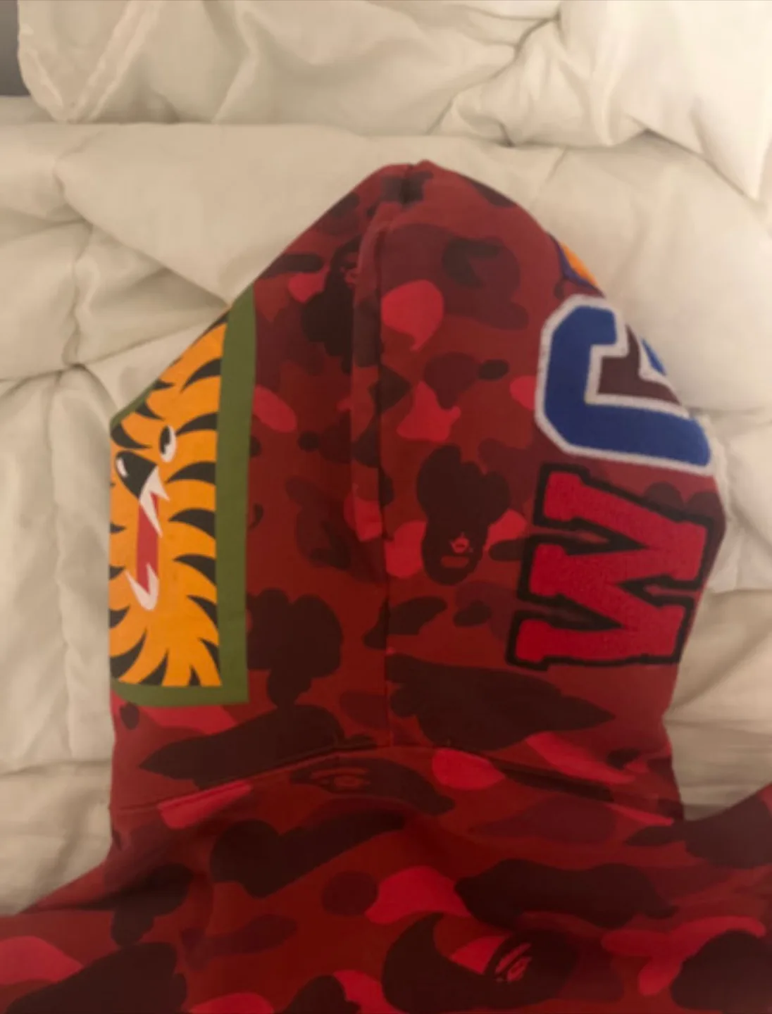 Red bape hoodie (authentic) image indicator(3)