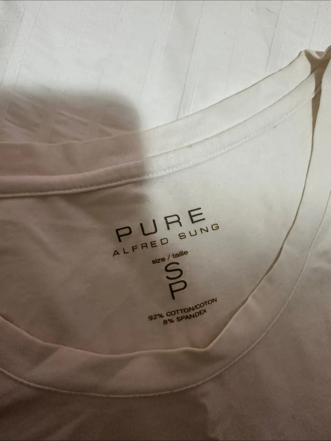 🇨🇦Pure Alfred Sung White Tee - Size Small image indicator(2)