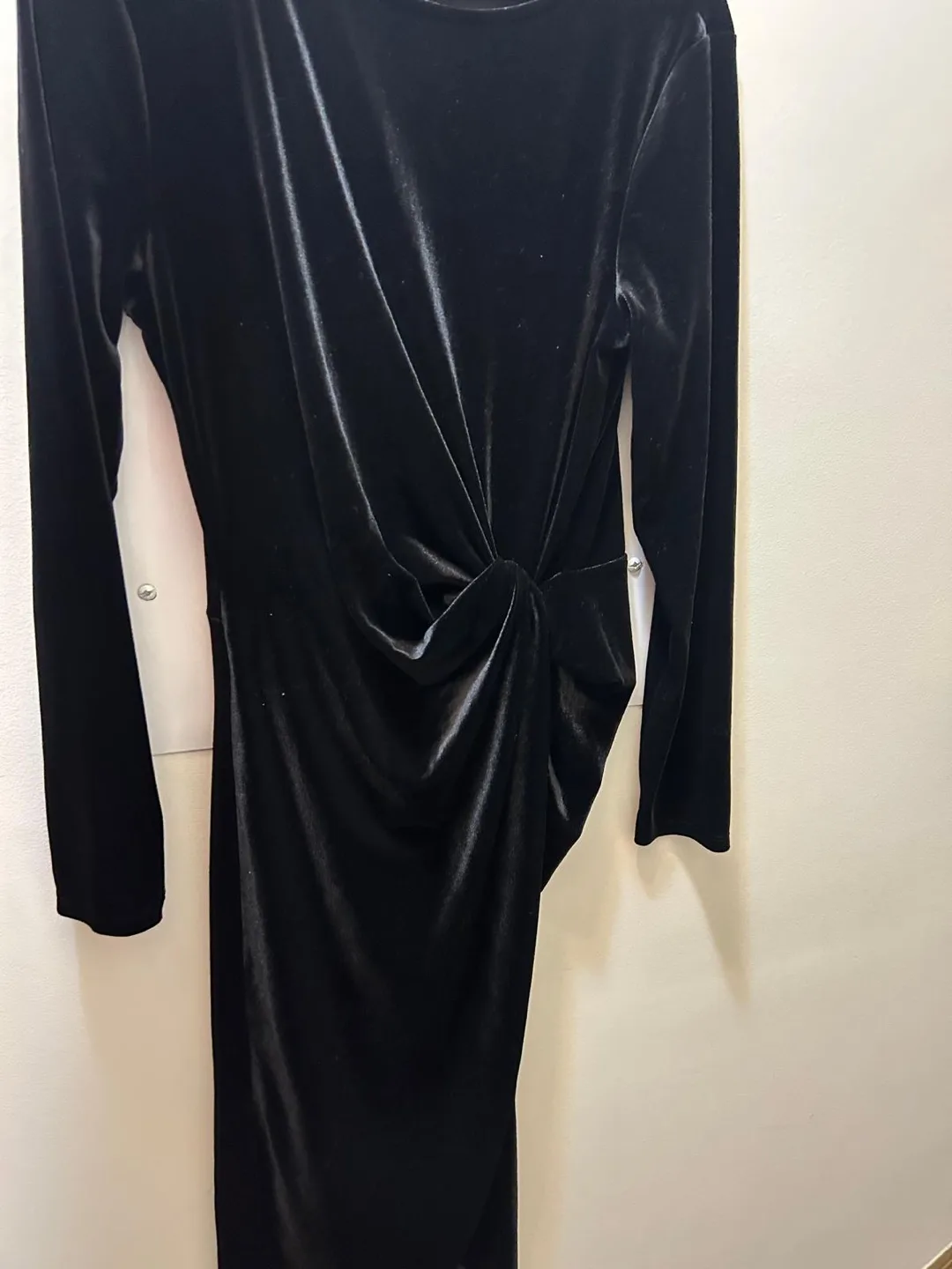 Assorted Women's Dresses image indicator(6)